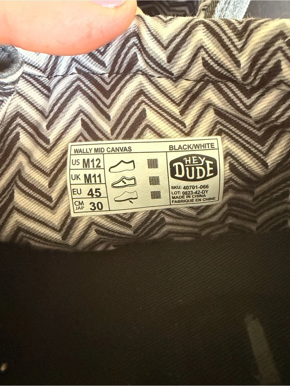 Hey Dude Wally mid canvas shoe. Size 12.